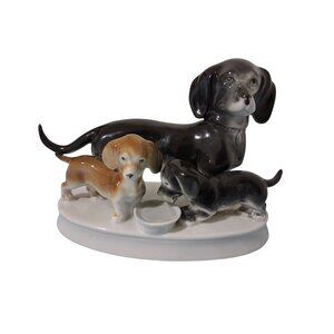 Hard To Find Carl Scheidig Porcelain Dachshund Dog And Puppies Figurine Germany